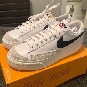 Nike Blazer low platform